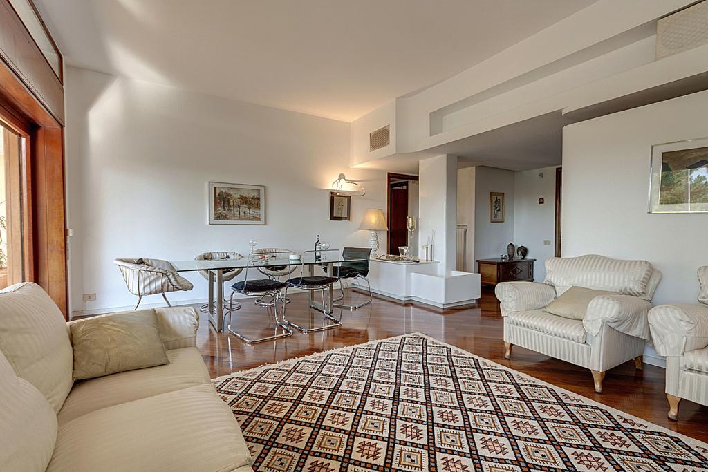 Appartement Lungarno Colombo
